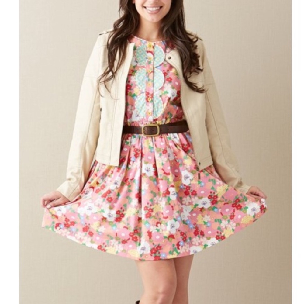 Adorable Matilda Jane “Leah” floral dress
